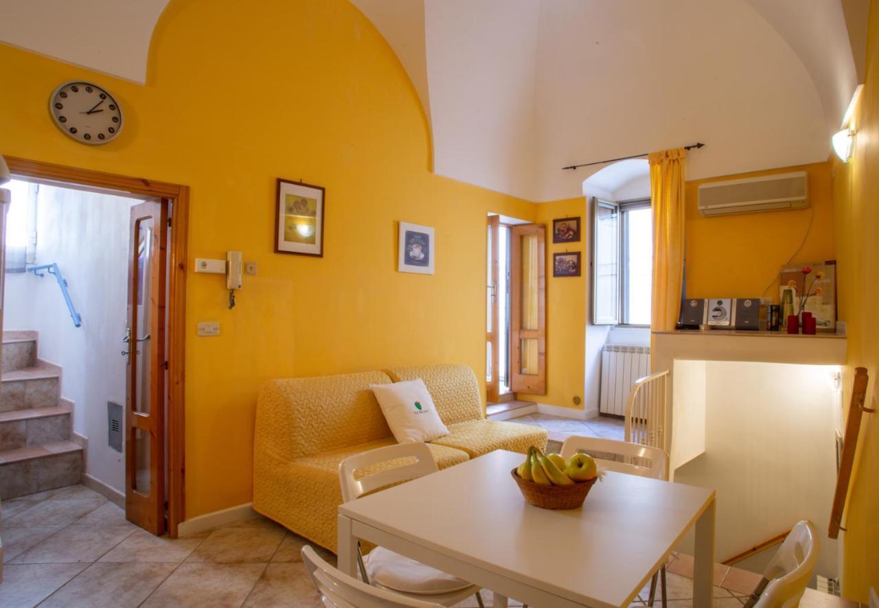 Casa Zefiro - The Fab Stay Ostuni Bagian luar foto